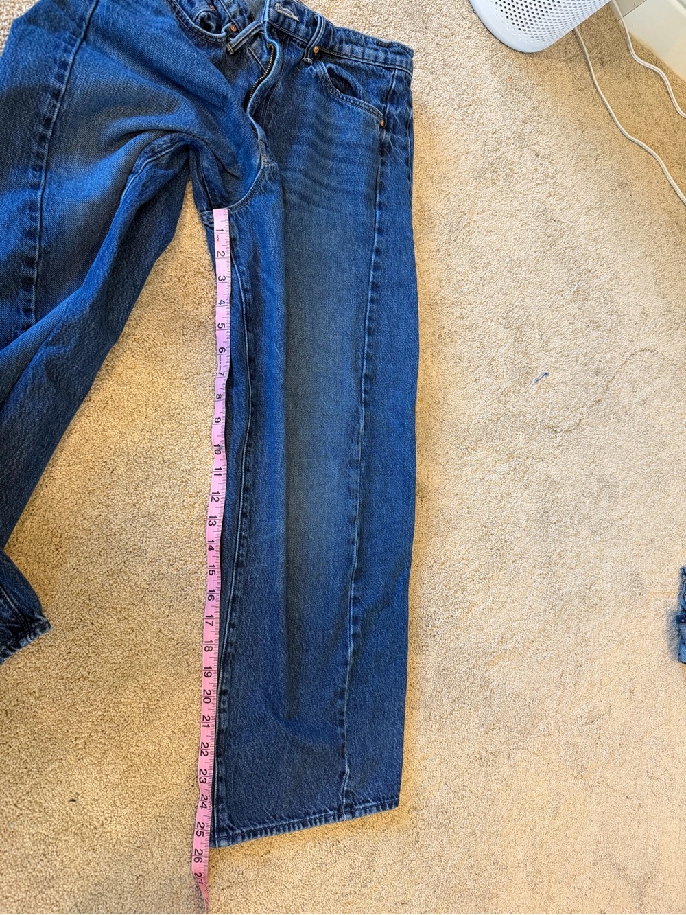 MOTHER Wide Leg Cropped Jeans in Medium Blue Wash half pipe - Picture 6 of 6